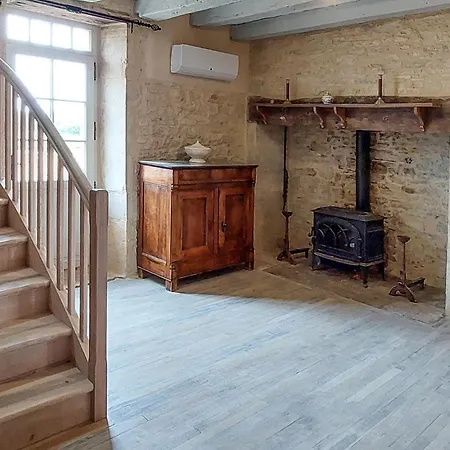 別荘 Superbe Maison Avec Piscine Montgesty