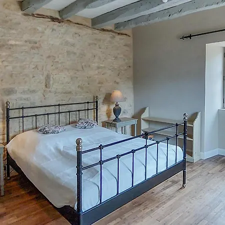 Сasa de vacaciones Superbe Maison Avec Piscine Montgesty