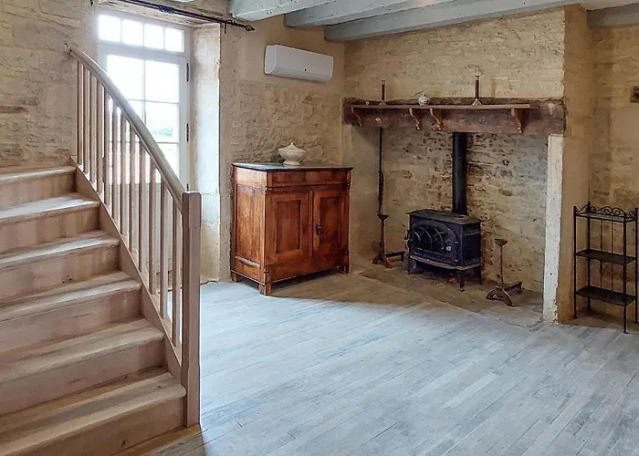 Feriehus Superbe Maison Avec Piscine Montgesty